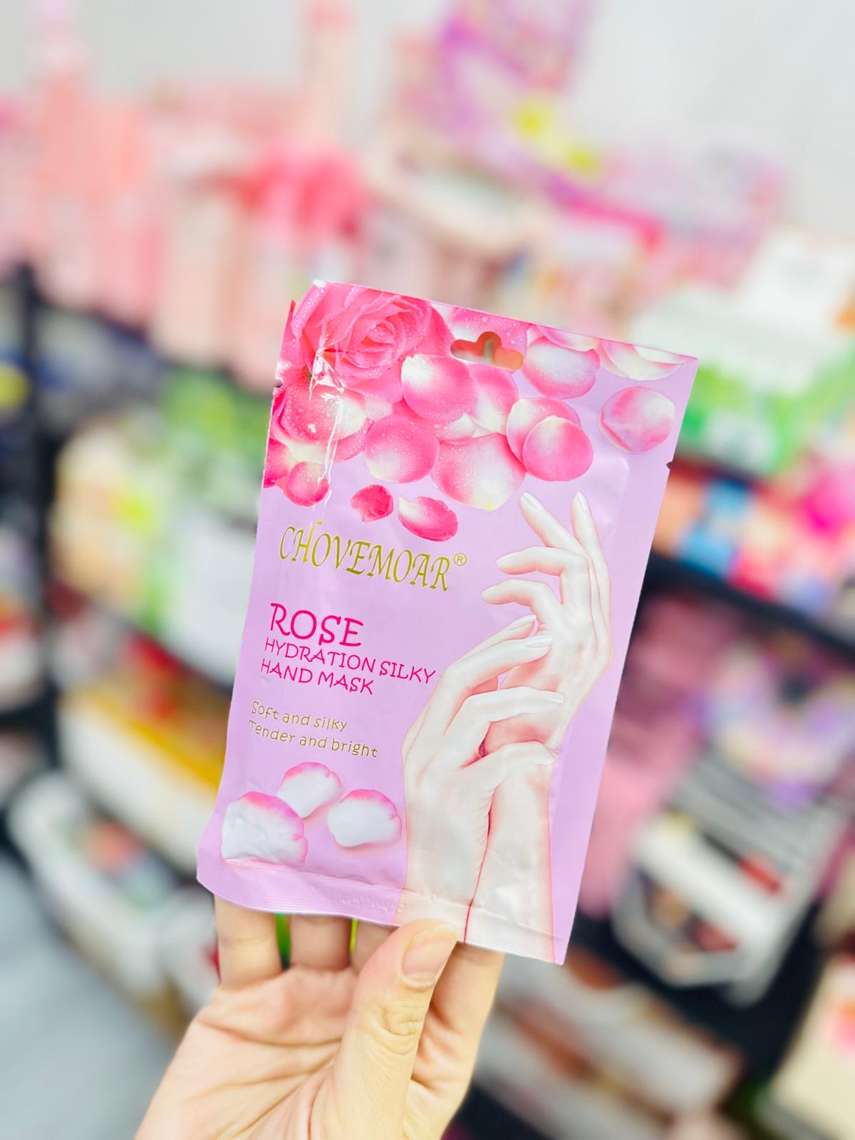 ماسك اليدين بالورد