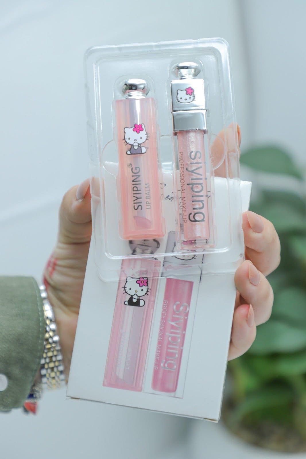 بكج جلوس للعناية بالشفاه