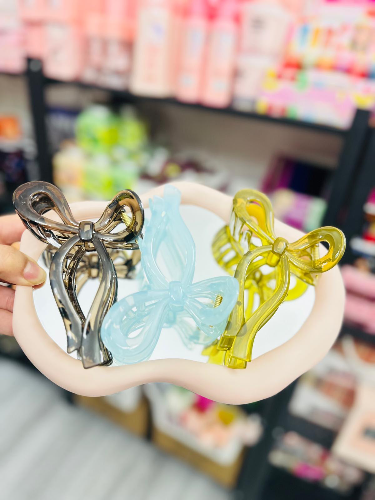 ملاقط الشعر الببيونة